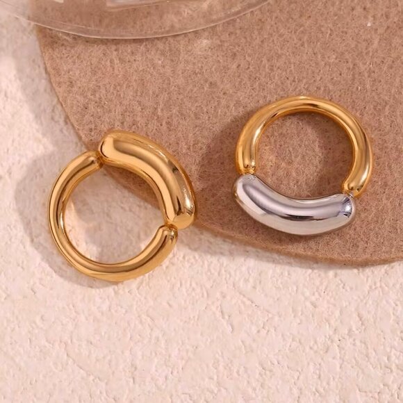 NWT 18K Gold Plated Minimalist Statement Chunky Ring Sz. 7 - Picture 14 of 16